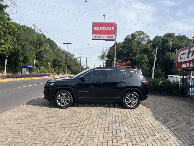 COMPASS 1.3 LONGITUDE T270 16V TURBO 4X2 FLEX 4P AUTOMÁTICO - 2023 - CAMPO BOM