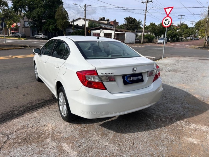CIVIC 1.8 LXS 16V FLEX 4P AUTOMÁTICO - 2014 - VENâNCIO AIRES