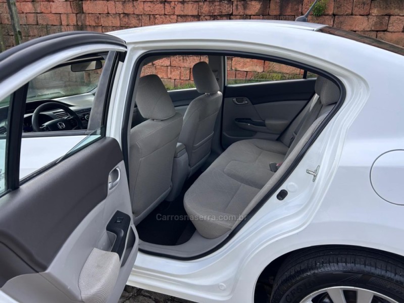 CIVIC 1.8 LXS 16V FLEX 4P AUTOMÁTICO - 2014 - VENâNCIO AIRES