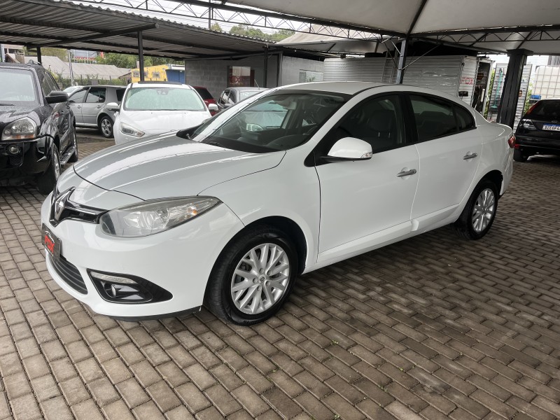 FLUENCE 2.0 DYNAMIQUE PLUS 16V FLEX 4P AUTOMÁTICO