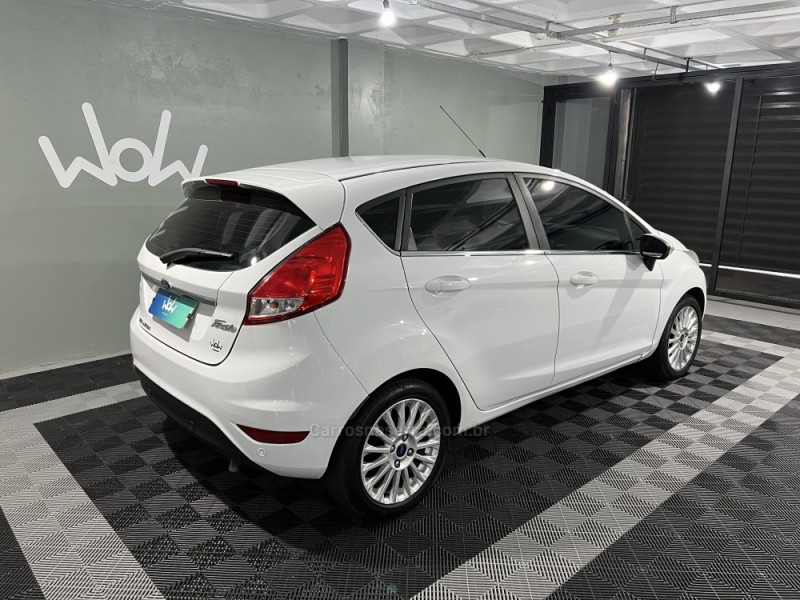FIESTA 1.6 TITANIUM HATCH 16V FLEX 4P AUTOMÁTICO - 2014 - BENTO GONçALVES
