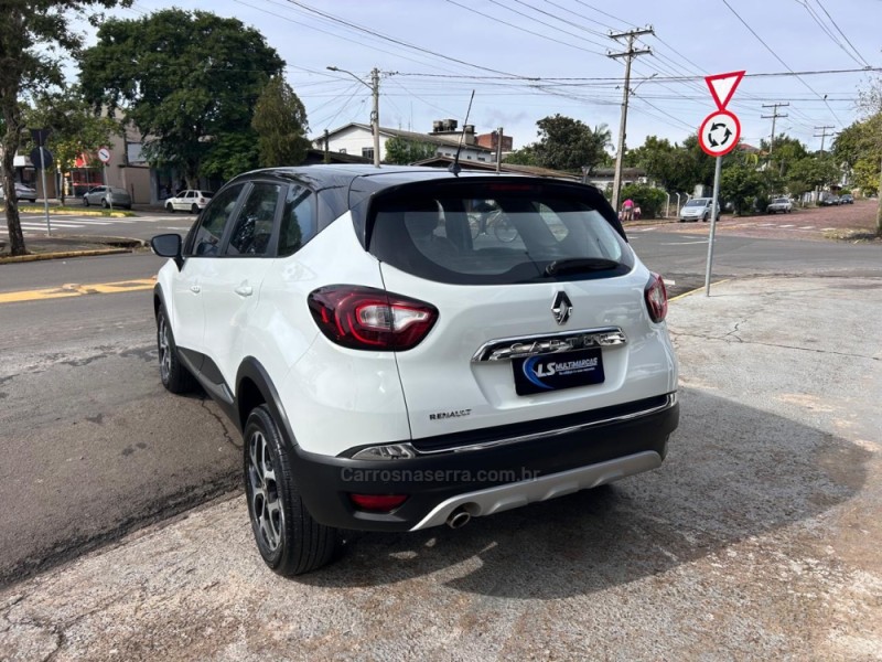 CAPTUR 1.6 16V FLEX INTENSE AUTOMÁTICO - 2018 - VENâNCIO AIRES