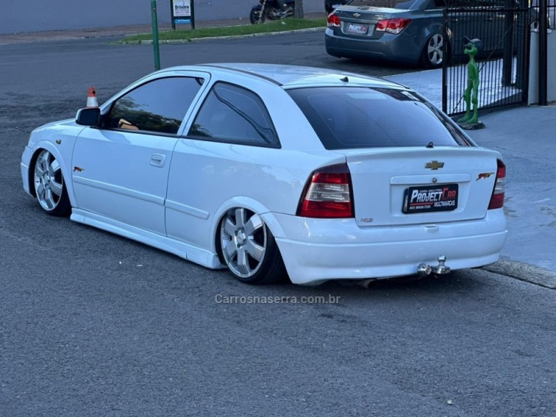 ASTRA 2.0 MPFI SPORT 8V GASOLINA 2P MANUAL - 2001 - NOVO HAMBURGO