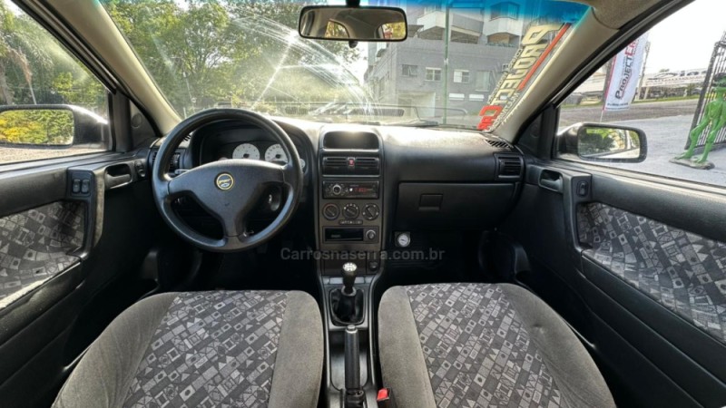 ASTRA 2.0 MPFI SPORT 8V GASOLINA 2P MANUAL - 2001 - NOVO HAMBURGO