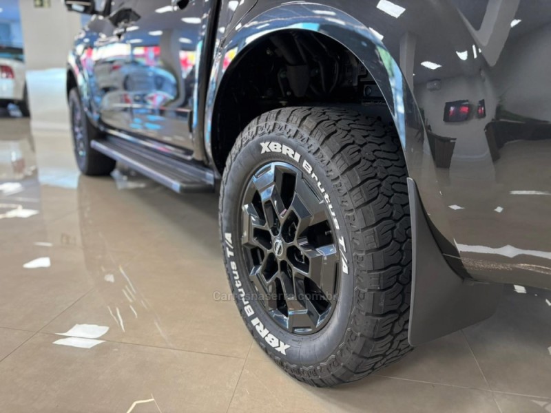 FRONTIER 2.3 16V PLATINUM TURBO CD 4X4 DIESEL 4P AUTOMÁTICO - 2025 - CARLOS BARBOSA