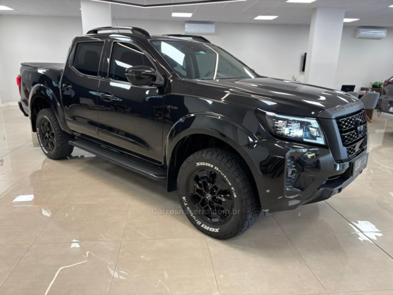 FRONTIER 2.3 16V PLATINUM TURBO CD 4X4 DIESEL 4P AUTOMÁTICO - 2025 - CARLOS BARBOSA