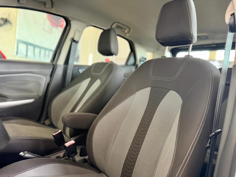 ECOSPORT 1.6 FREESTYLE 8V FLEX 4P MANUAL - 2015 - CAXIAS DO SUL