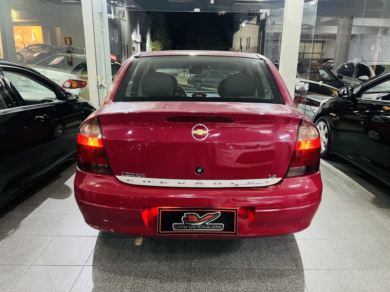 CORSA 1.4 MPFI MAXX SEDAN 8V FLEX 4P MANUAL - 2010 - CAXIAS DO SUL