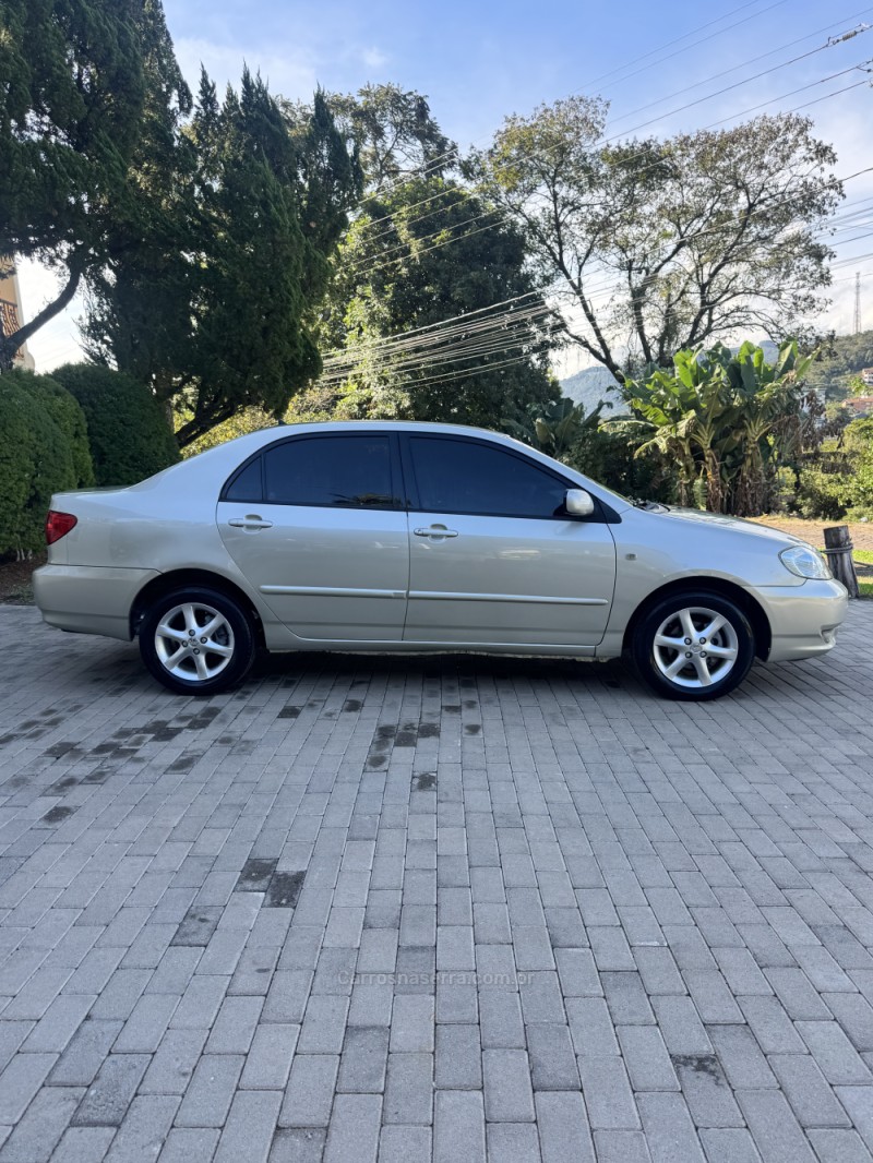 COROLLA 1.6 XLI 16V GASOLINA 4P MANUAL - 2003 - ENCANTADO