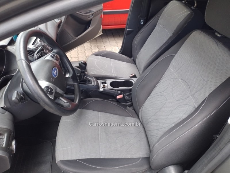 FOCUS 1.6 S 16V FLEX 4P MANUAL - 2015 - CAXIAS DO SUL