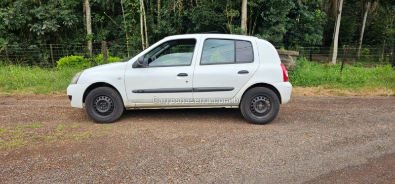 CLIO 1.0 CAMPUS 16V FLEX 4P MANUAL - 2009 - IVOTI