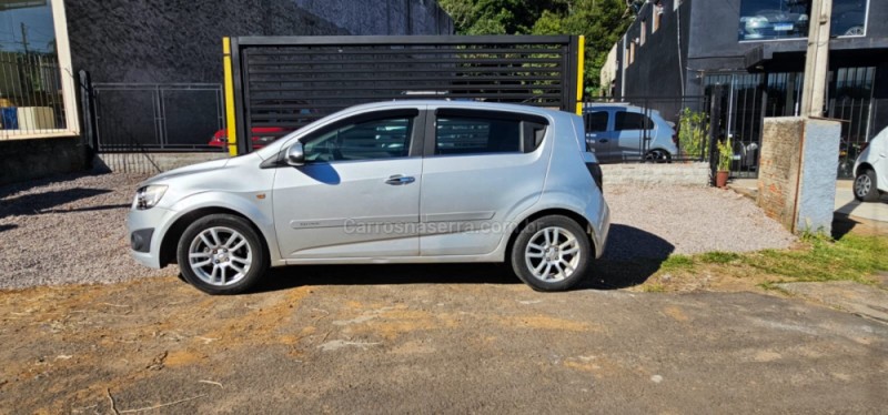 SONIC 1.6 LTZ 16V FLEX 4P AUTOMÁTICO - 2013 - IVOTI