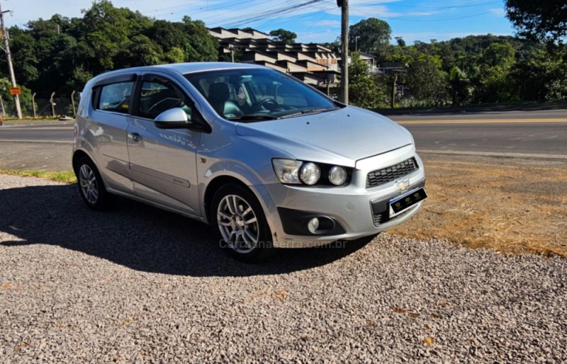 sonic 1.6 ltz 16v flex 4p automatico 2013 ivoti