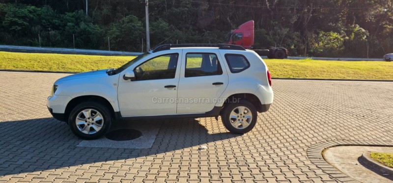 DUSTER 1.6 EXPRESSION 4X2 16V FLEX 4P MANUAL - 2017 - IVOTI