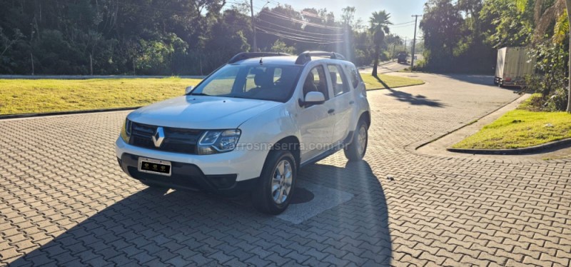 DUSTER 1.6 EXPRESSION 4X2 16V FLEX 4P MANUAL - 2017 - IVOTI