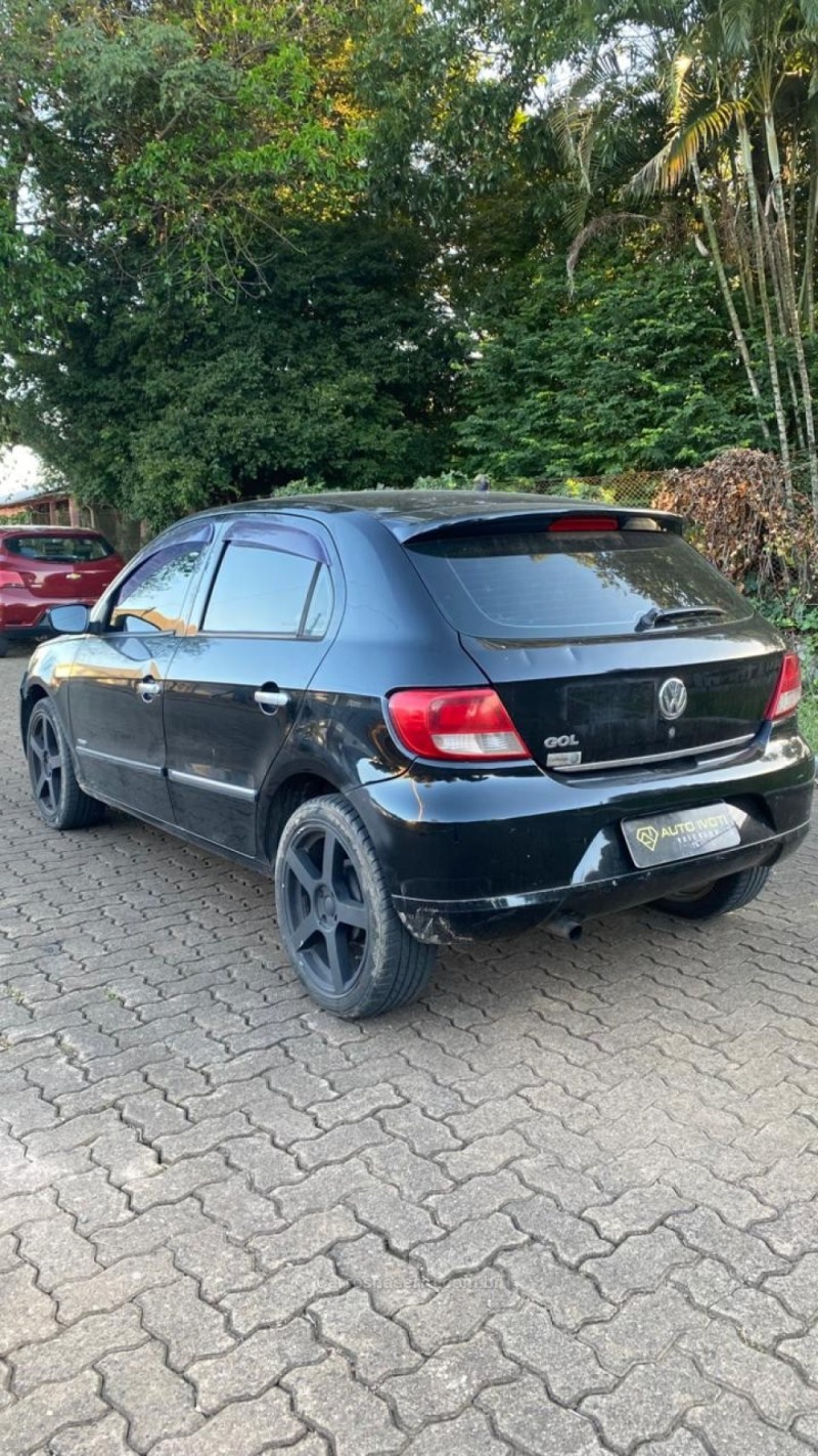 GOL 1.0 MI 8V FLEX 4P MANUAL G.V - 2011 - IVOTI