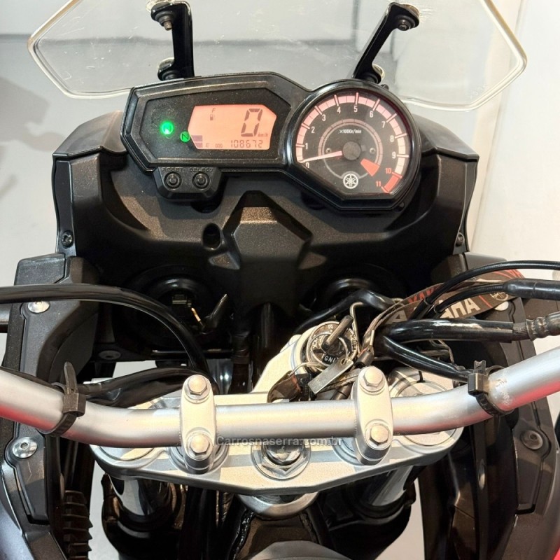 XTZ 250 TÉNÉRÉ - 2014 - NOVO HAMBURGO