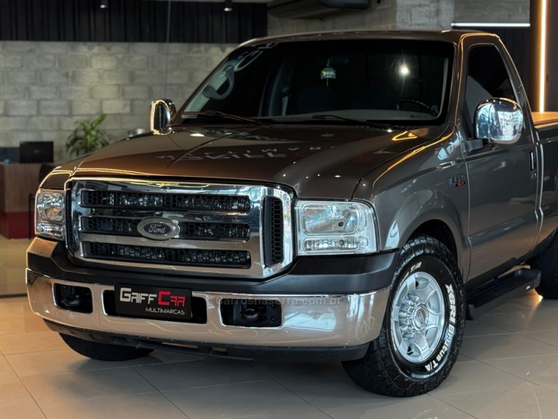 F-250 4.2 XLT 4X2 CS TURBO INTERCOOLER DIESEL 2P MANUAL - 2001 - DOIS IRMãOS