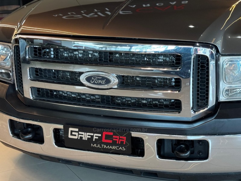 F-250 4.2 XLT 4X2 CS TURBO INTERCOOLER DIESEL 2P MANUAL - 2001 - DOIS IRMãOS