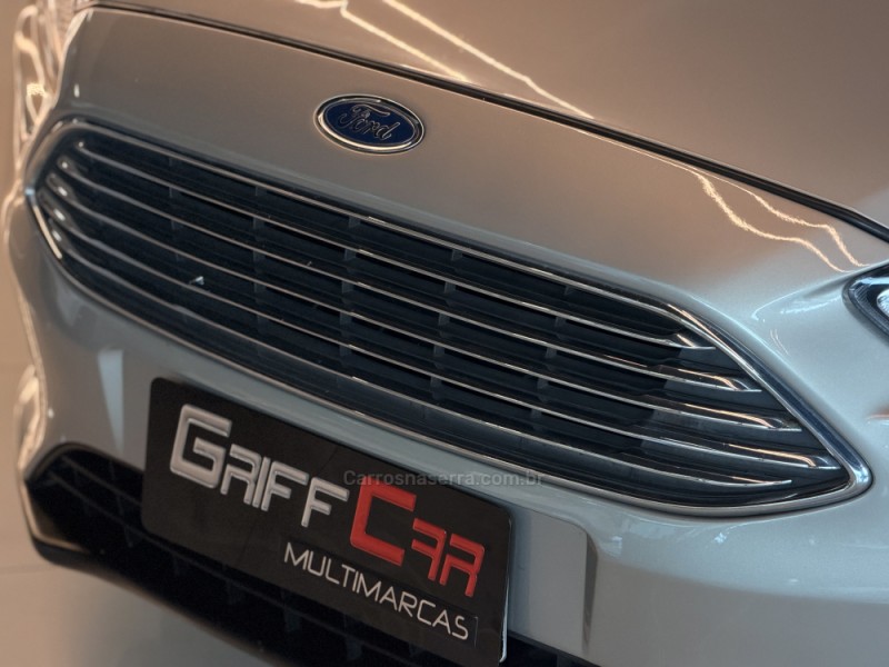 FOCUS 2.0 GLX SEDAN 16V GASOLINA 4P AUTOMÁTICO - 2016 - ACEGUá