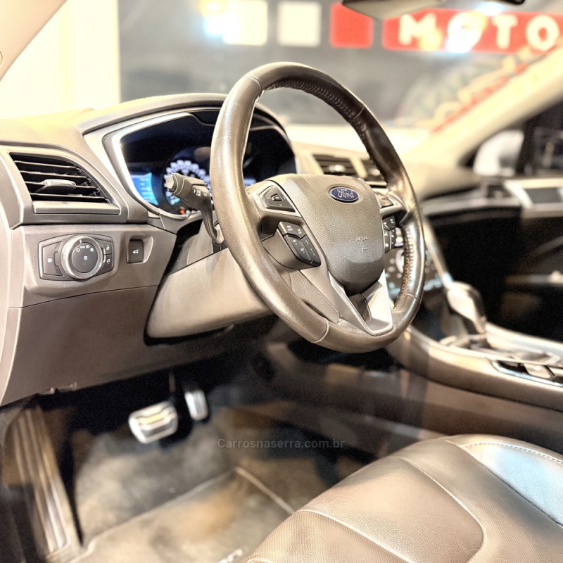 FUSION 2.0 TITANIUM GTDI ECOBOOST AWD AUTOMÁTICO - 2015 - NOVO HAMBURGO