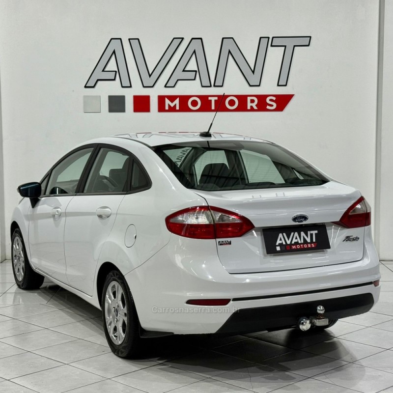 FIESTA 1.6 SE SEDAN 16V FLEX 4P AUTO - 2015 - NOVO HAMBURGO