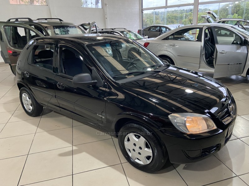 CELTA 1.0 MPFI LIFE 8V FLEX 4P MANUAL - 2008 - NOVA PRATA