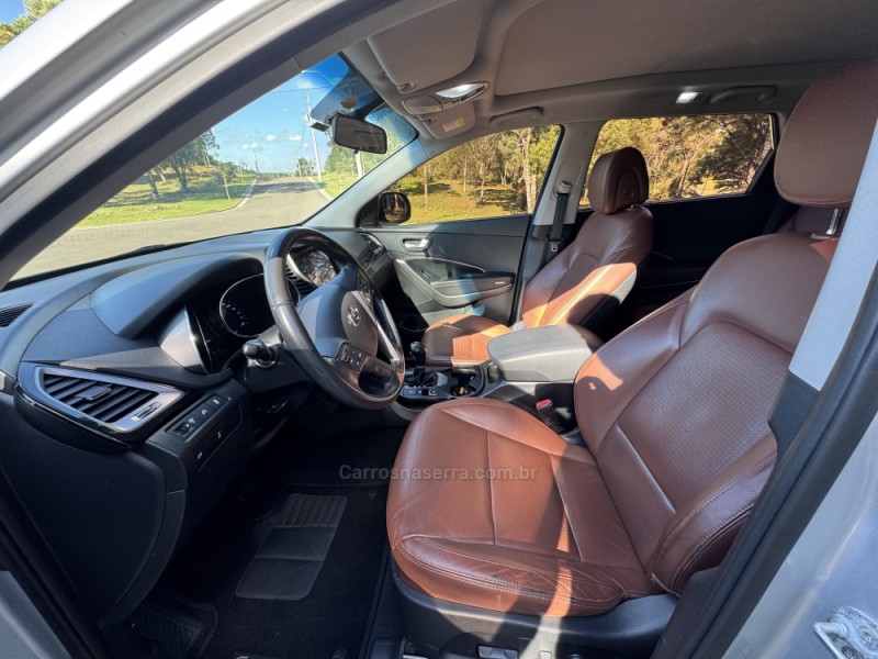 GRAND SANTA FÉ 3.3 MPFI V6 4WD GASOLINA 4P AUTOMÁTICO - 2014 - GRAMADO