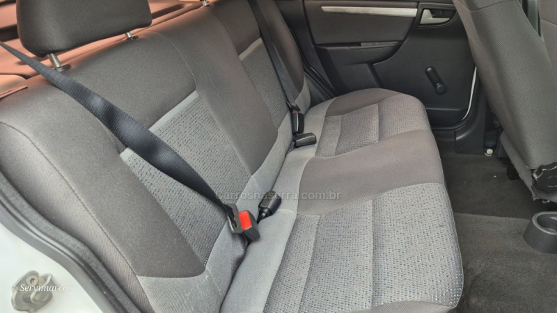 CELTA 1.0 MPFI LT 8V FLEX 4P MANUAL - 2015 - SãO MARCOS