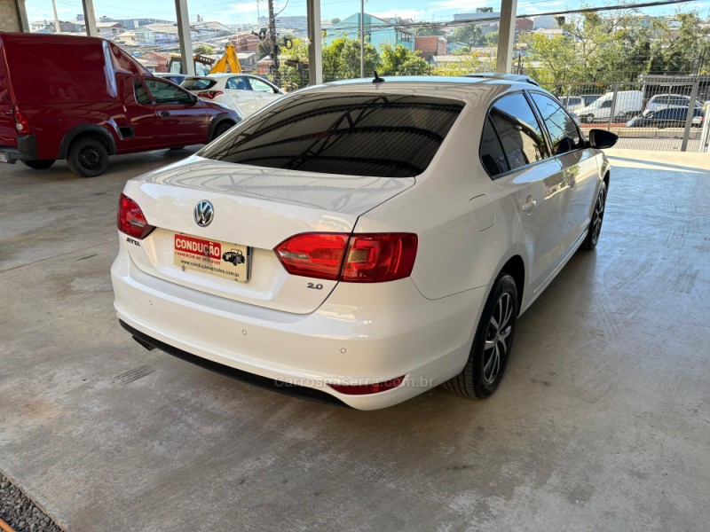 JETTA  - 2012 - CAXIAS DO SUL