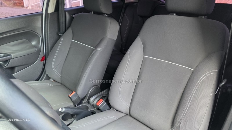 FIESTA 1.6 SE HATCH PLUS 16V FLEX 4P MANUAL - 2015 - SãO MARCOS