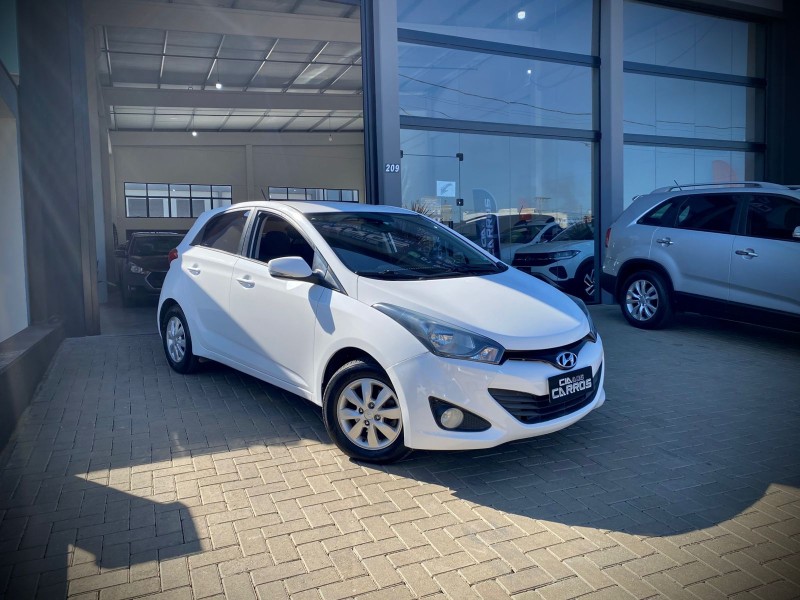 hb20 1.6 comfort style 16v flex 4p automatico 2015 lajeado