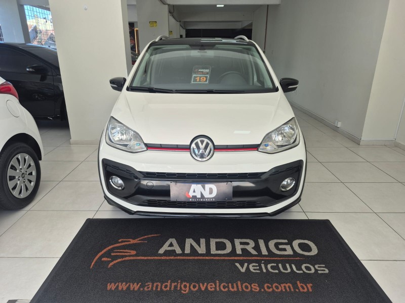 UP 1.0 TSI CROSS 12V FLEX 4P MANUAL - 2019 - CAXIAS DO SUL