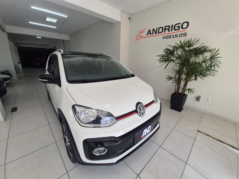 UP 1.0 TSI CROSS 12V FLEX 4P MANUAL - 2019 - CAXIAS DO SUL