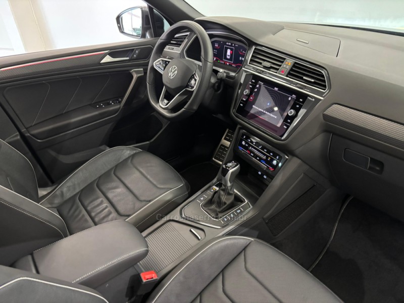 TIGUAN 2.0 ALLSPACE R-LINE 300 TSI GASOLINA 4P AUTOMÁTICO - 2024 - FLORES DA CUNHA