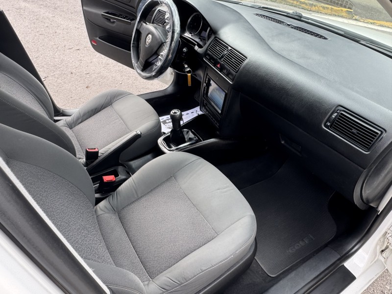 GOLF 1.6 MI 8V FLEX 4P MANUAL - 2009 - CAXIAS DO SUL