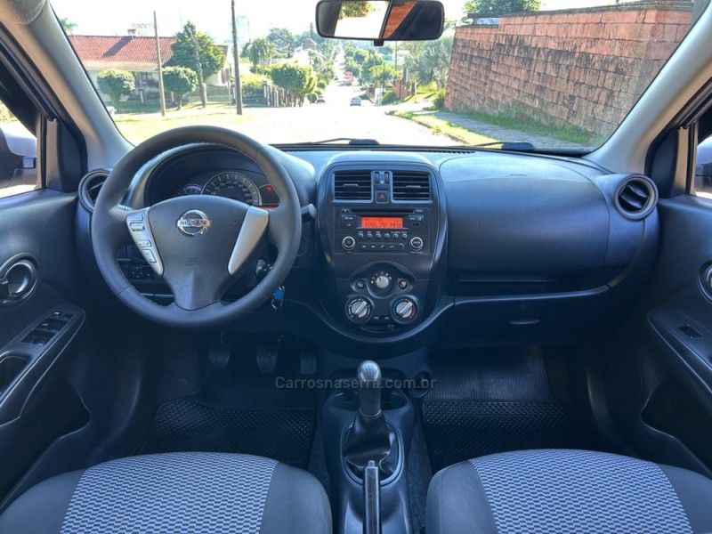 VERSA 1.0 12V FLEX 4P MANUAL - 2019 - VENâNCIO AIRES