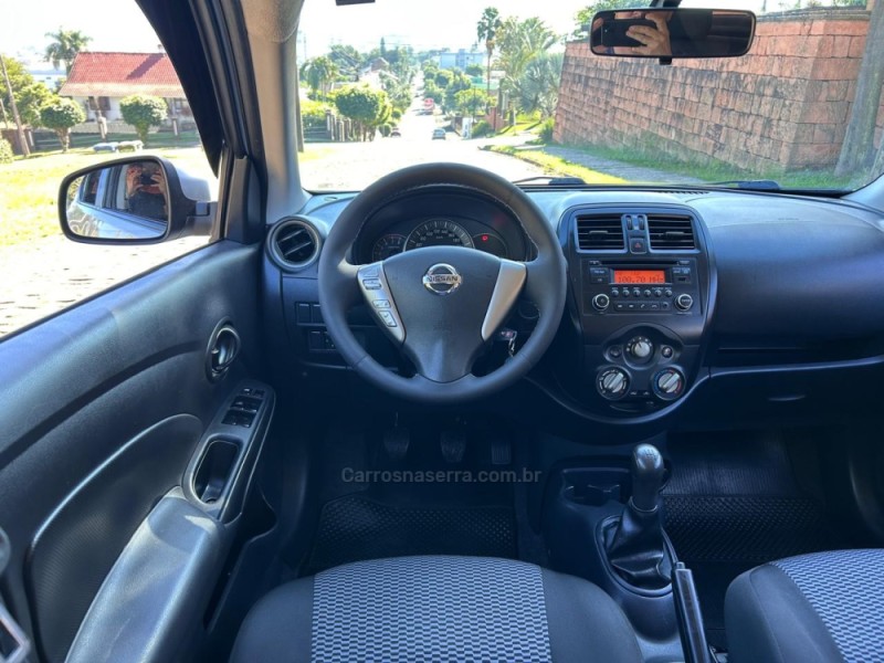 VERSA 1.0 12V FLEX 4P MANUAL - 2019 - VENâNCIO AIRES