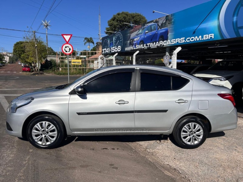 VERSA 1.0 12V FLEX 4P MANUAL - 2019 - VENâNCIO AIRES