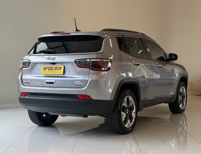 COMPASS 2.0 16V DIESEL LONGITUDE 4X4 AUTOMÁTICO - 2019 - VACARIA