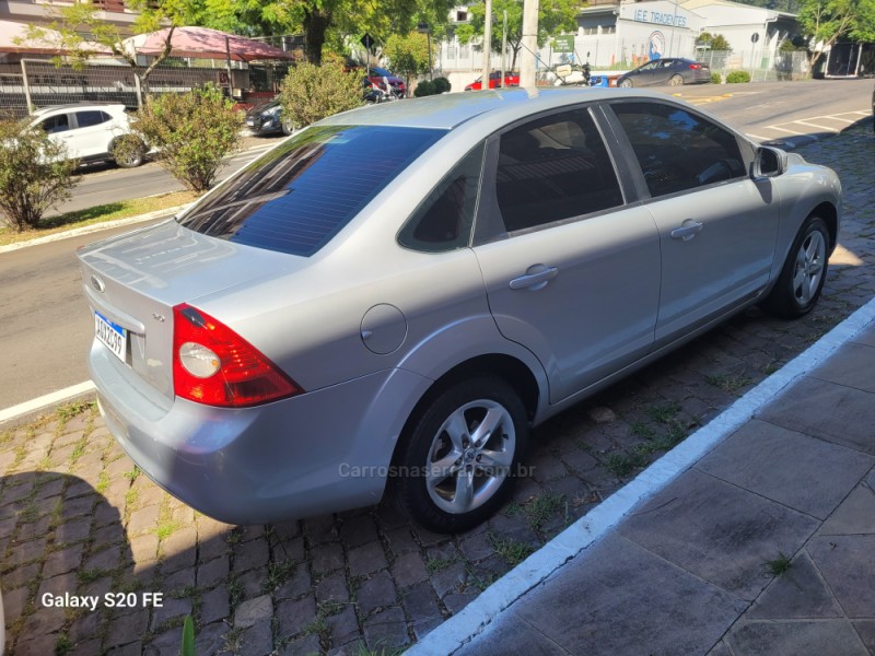 FOCUS 2.0 GLX SEDAN 16V GASOLINA 4P MANUAL - 2009 - NOVA PRATA
