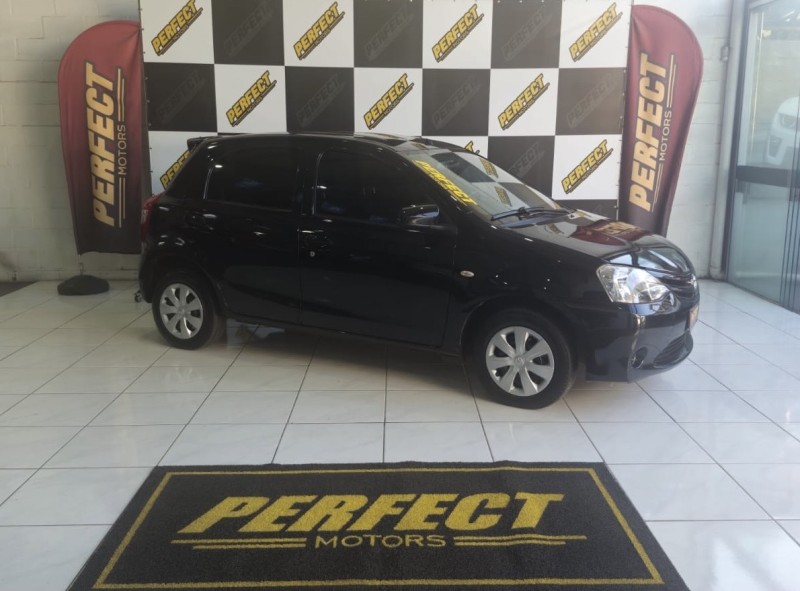 ETIOS 1.5 XS 16V FLEX 4P MANUAL - 2014 - PORTãO