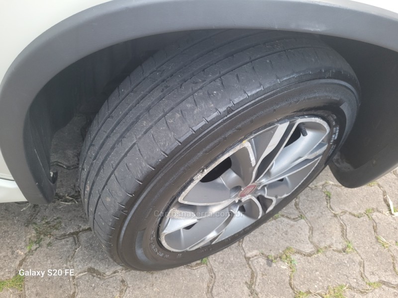 UNO 1.3 FIREFLY FLEX SPORTING 4P MANUAL - 2018 - NOVA PRATA