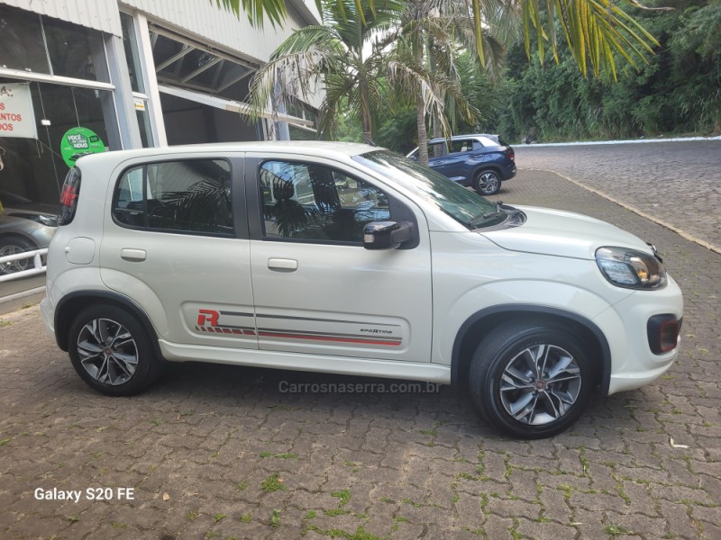 UNO 1.3 FIREFLY FLEX SPORTING 4P MANUAL - 2018 - NOVA PRATA
