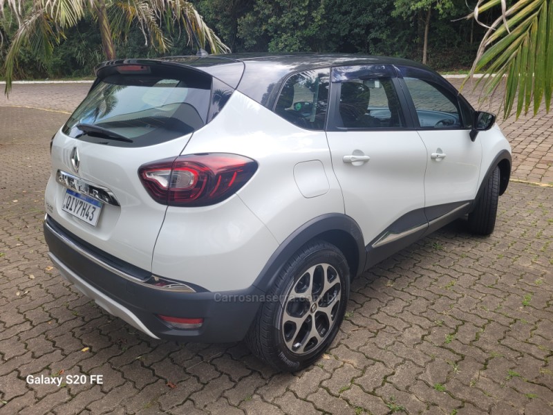 CAPTUR 1.6 16V FLEX INTENSE AUTOMÁTICO - 2019 - NOVA PRATA