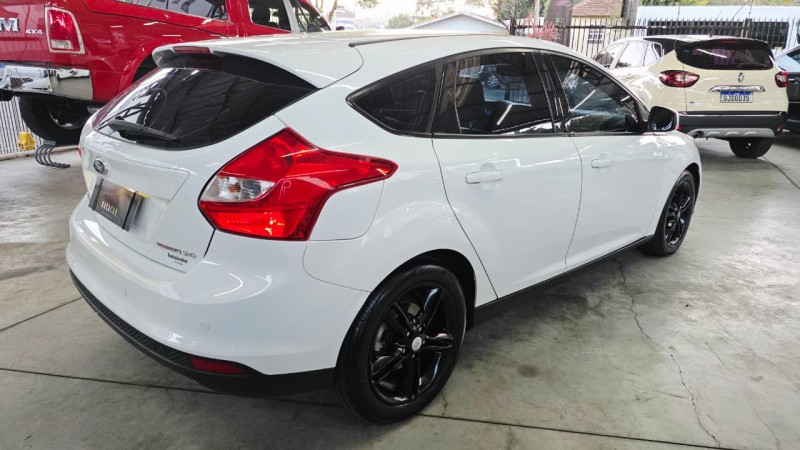 FOCUS 2.0 SE HATCH 16V FLEX 4P AUTO - 2015 - CAXIAS DO SUL