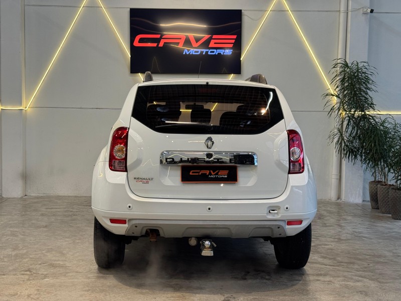 DUSTER 1.6 DYNAMIQUE 4X2 16V FLEX 4P MANUAL - 2015 - CAXIAS DO SUL