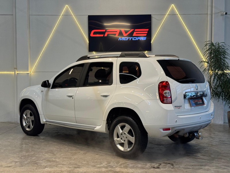 DUSTER 1.6 DYNAMIQUE 4X2 16V FLEX 4P MANUAL - 2015 - CAXIAS DO SUL