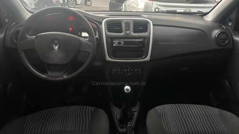 LOGAN 1.0 AUTHENTIQUE 12V FLEX 4P MANUAL - 2018 - GRAVATAí