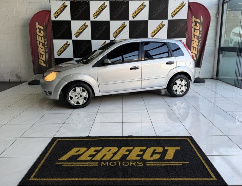 fiesta 1.6 mpi 8v gasolina 4p manual 2004 portao